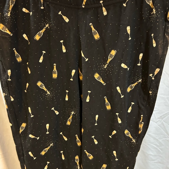 Torrid Black Leggings with Gold Champagne Print - Picture 3 of 5
